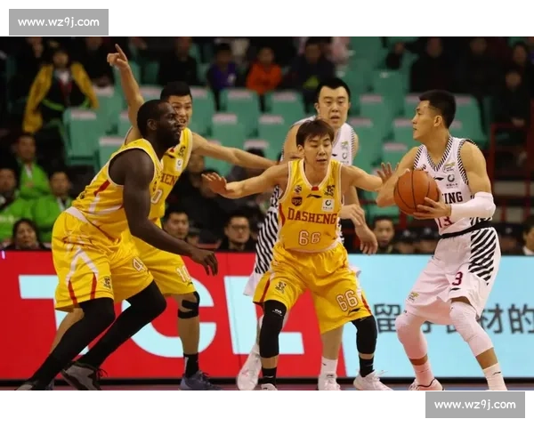 南京同曦主场迎战广东队 强强对决引发全场热议