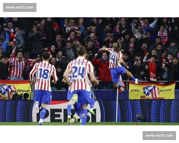 巴萨与拜仁争锋对决 两大豪门再掀欧冠风云较量