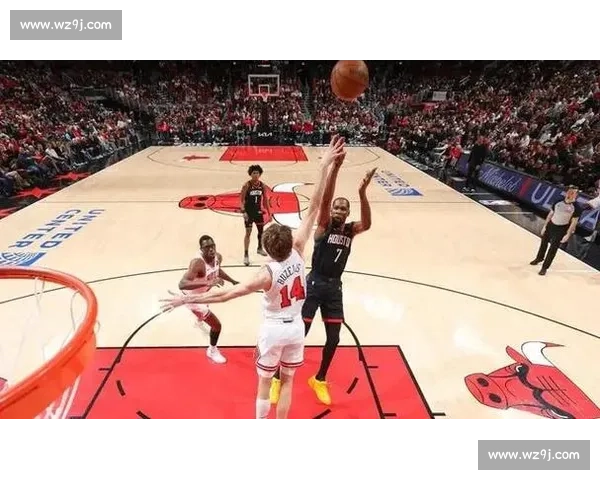 公牛对决骑士东部强强碰撞谁能掌控比赛节奏与胜负走向悬念之夜